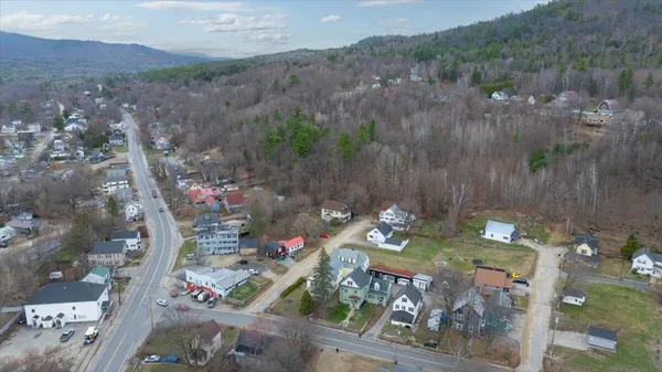 $250,000 | 9 Harlow Hill Road, Mexico, ME 04257