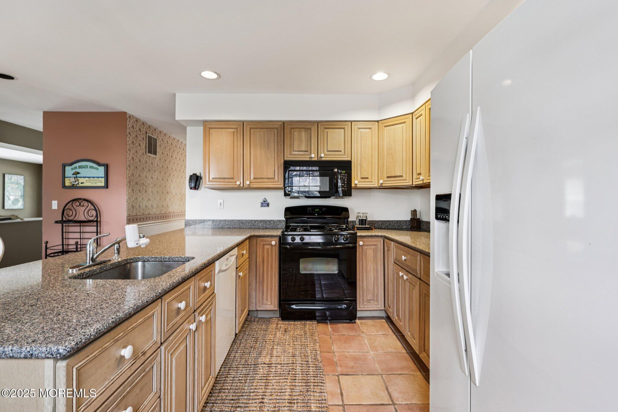 404 5th Avenue Spring Lake, NJ 07762 - Photo 15 of 49 14-web-or-mls-5th Ave-2406-014