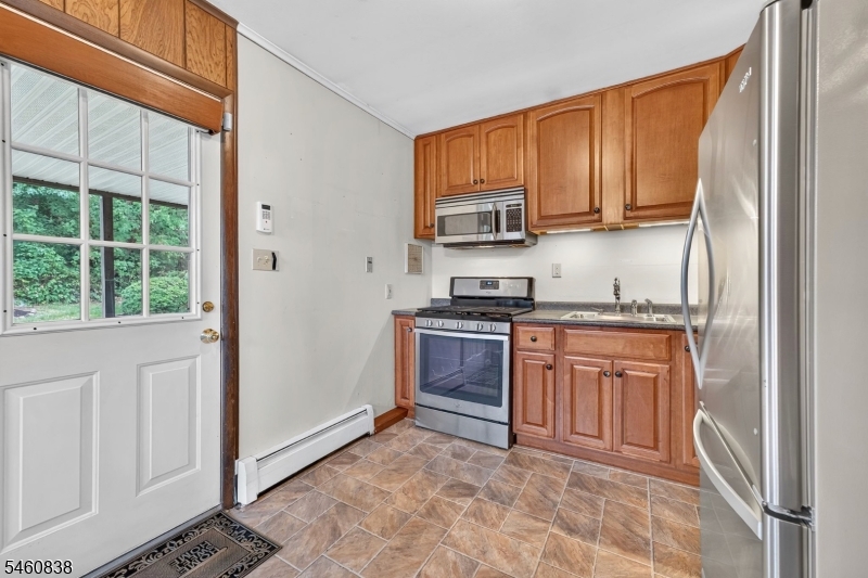 28 Harry Road Bridgewater, NJ 08807 - Photo 13 of 29 Gallery Image 13