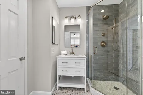 $1,399,000 | 204 Green Street, Alexandria, VA 22314