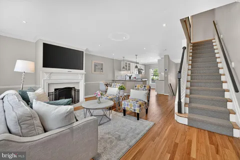 $1,399,000 | 204 Green Street, Alexandria, VA 22314