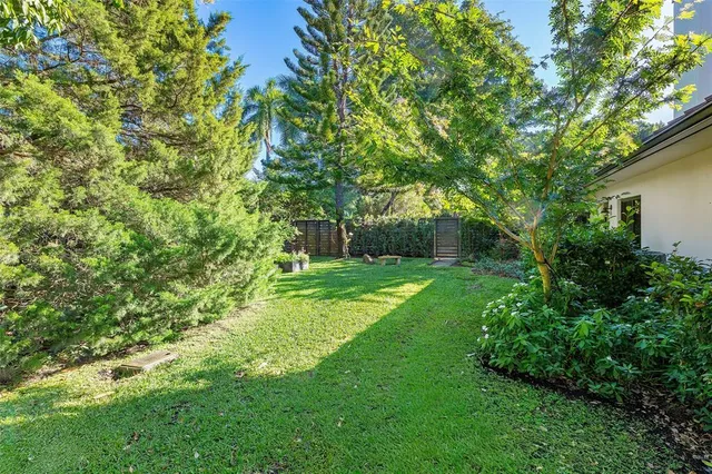 $3,950,000 | 18660 Long Lake Drive, Boca Raton, FL 33496