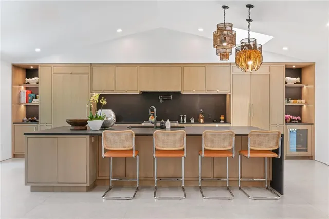 $3,950,000 | 18660 Long Lake Drive, Boca Raton, FL 33496