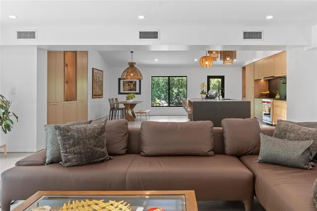 $3,950,000 | 18660 Long Lake Drive, Boca Raton, FL 33496