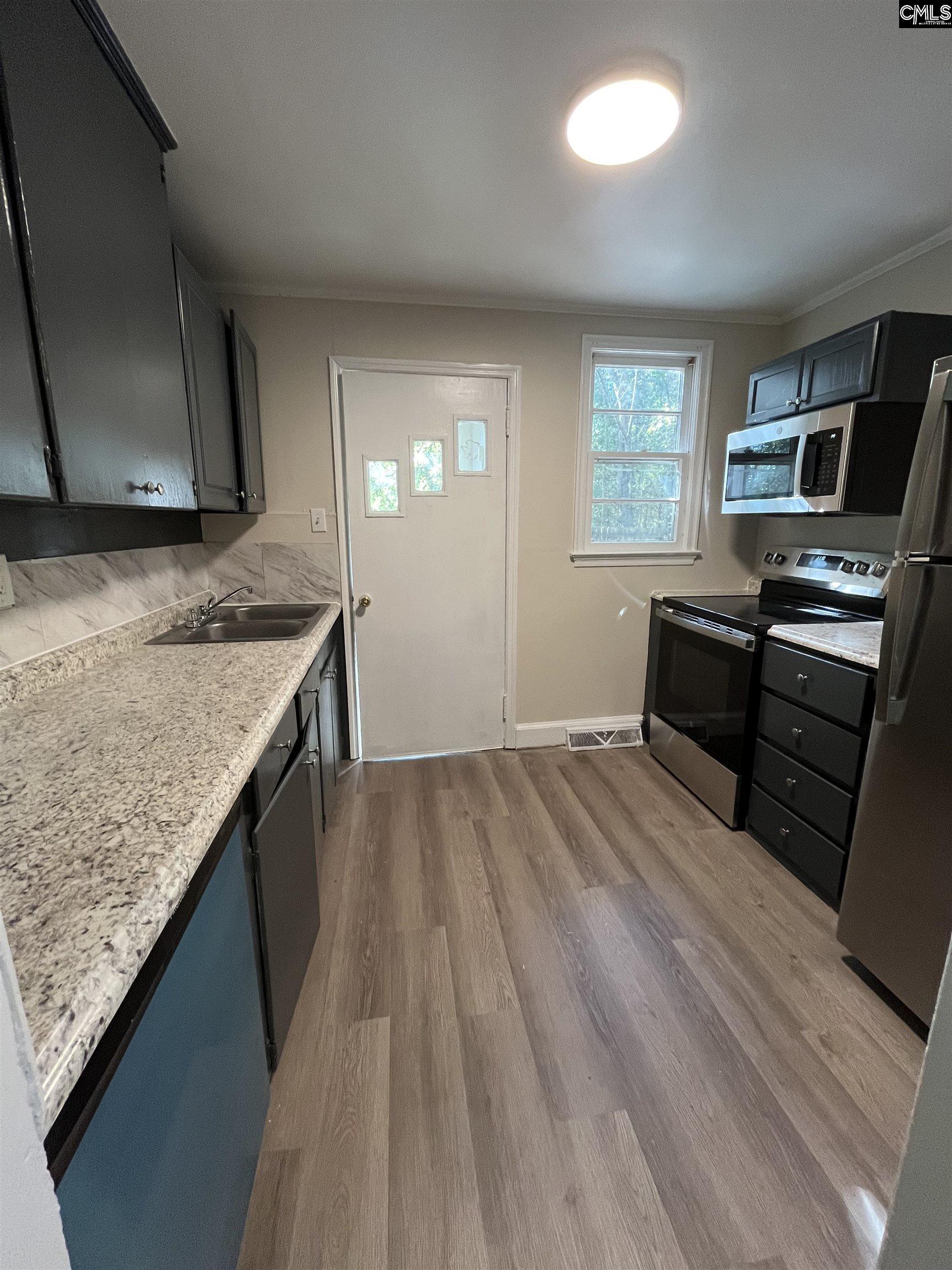 108 Dalin Court Lexington, SC 29072 - Photo 2 of 12