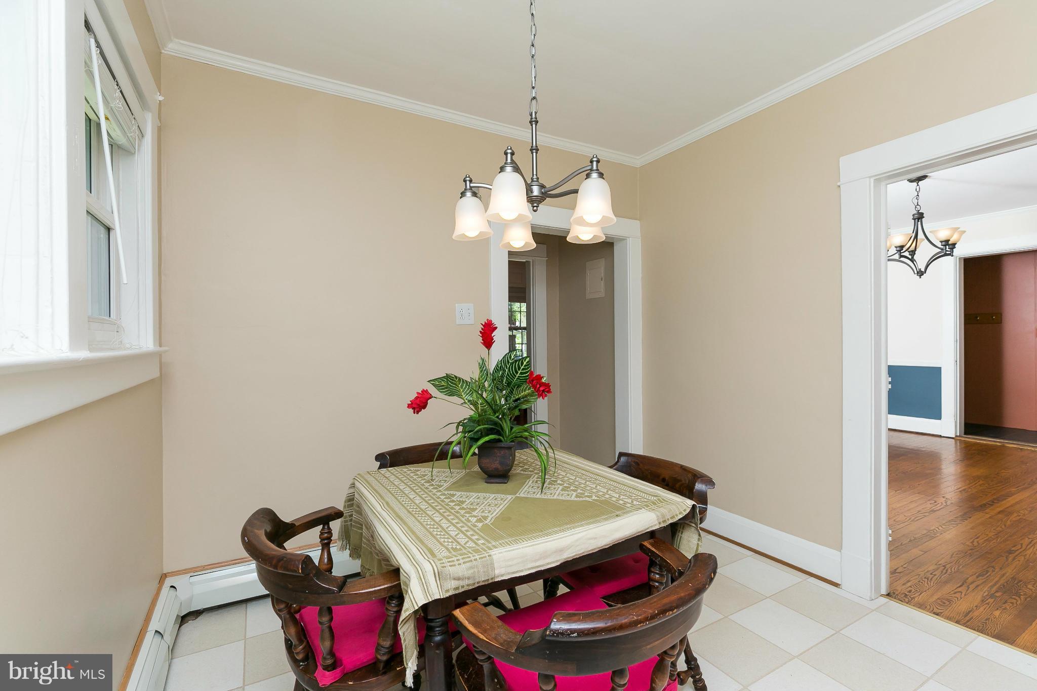 2215 Arden Road Baltimore, MD 21209 - Photo 11 of 30 Lots of room to eat in the kitchen