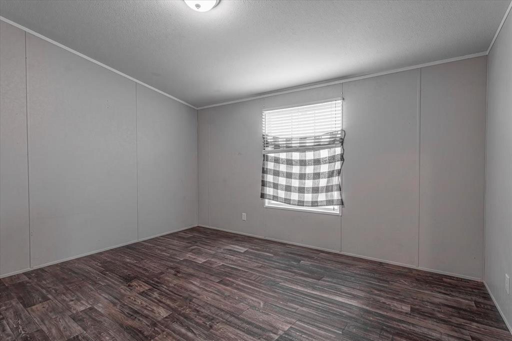353 R&R Drive Springtown, TX 76082 - Photo 14 of 23 Gallery Image 14