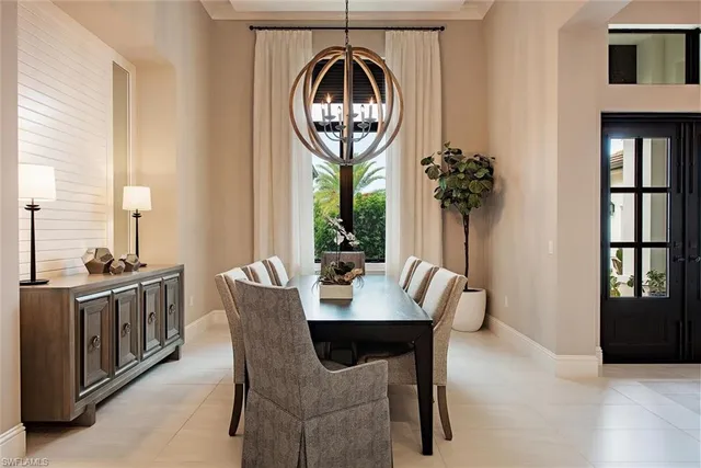 $5,995,000 | 179 Mahogany Drive, Naples, FL 34108