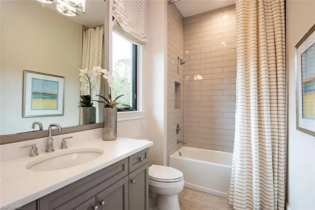 $5,995,000 | 179 Mahogany Drive, Naples, FL 34108