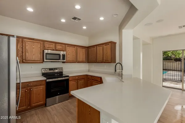 $2,900 | 40809 North Raleigh Court, Anthem, AZ 85086