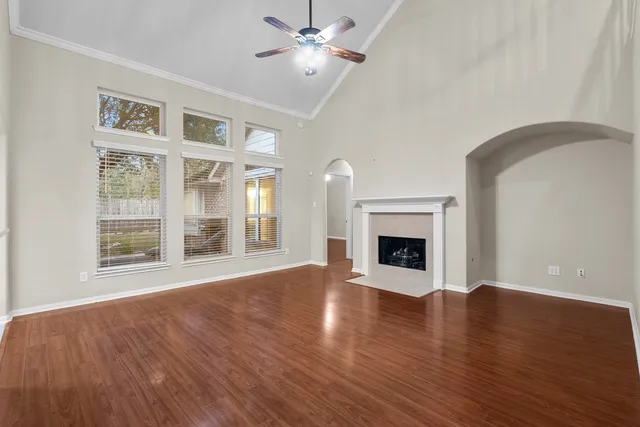 $374,800 | 2231 Water Way, Seabrook, TX 77586