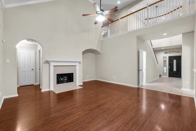 $374,800 | 2231 Water Way, Seabrook, TX 77586