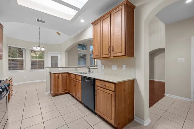 $374,800 | 2231 Water Way, Seabrook, TX 77586