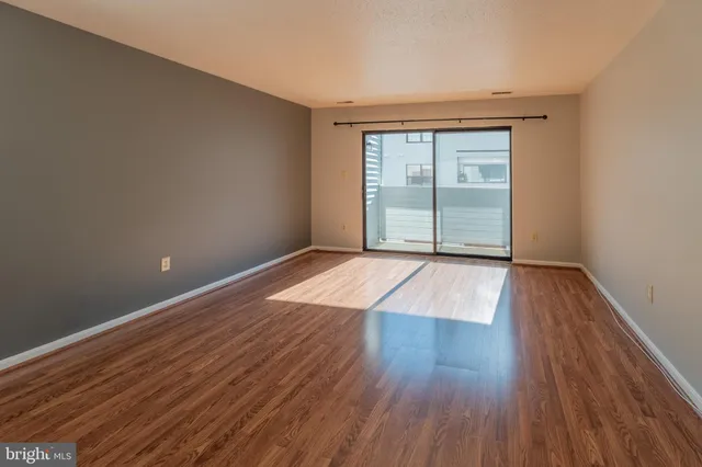 $1,625 | 1625 Carriage House Terrace, Unit AA, Silver Spring, MD 20904