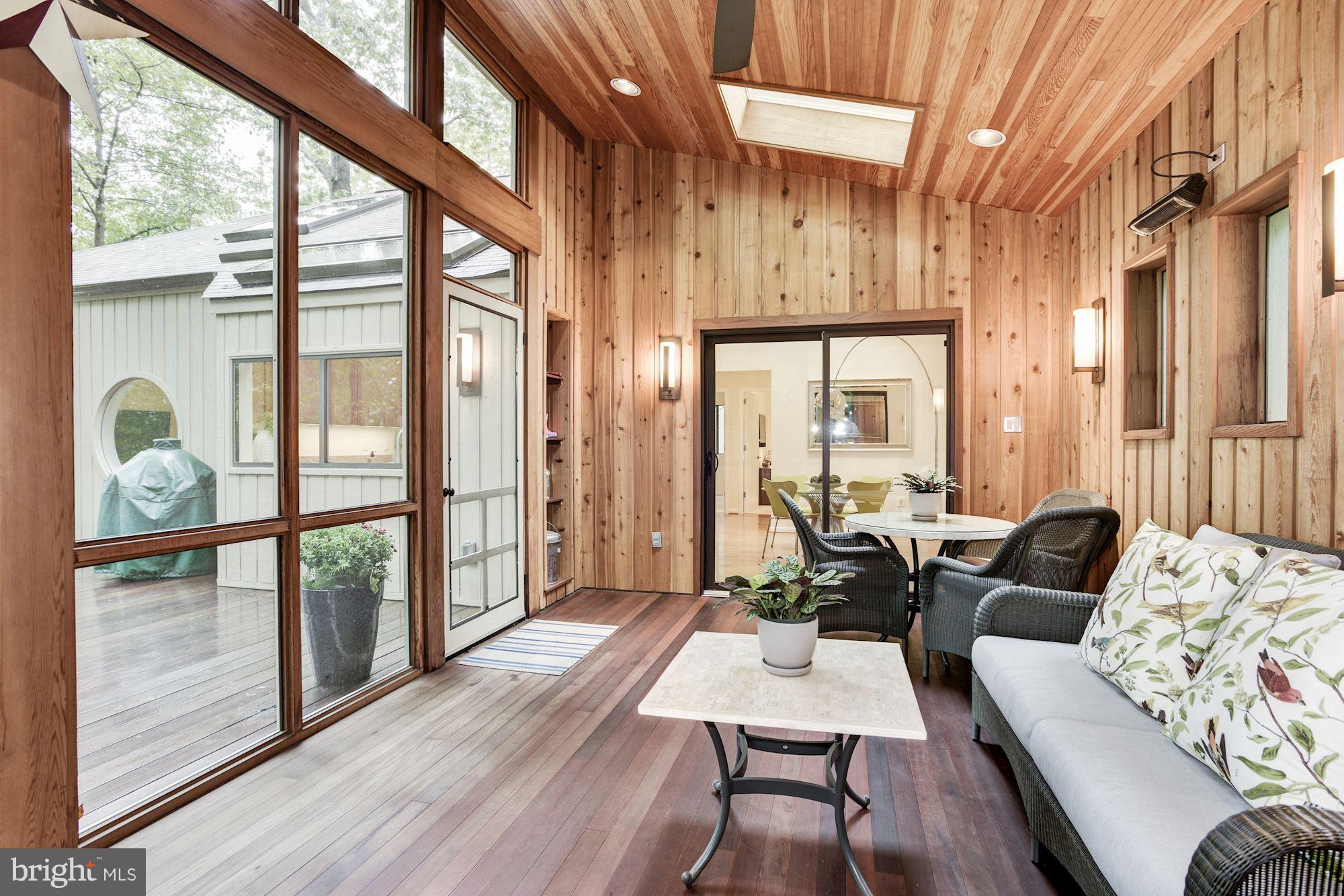 2119 Owls Cove Lane Reston, VA 20191 - Photo 26 of 30 a living room with furniture and a large window