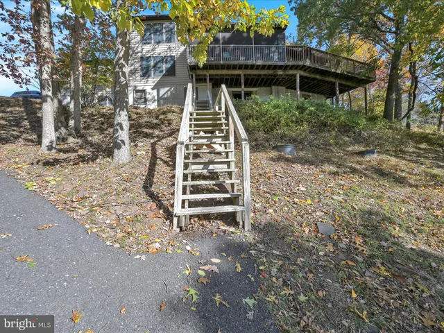 $679,900 | 1489 Bearcat Cove, Auburn, PA 17922