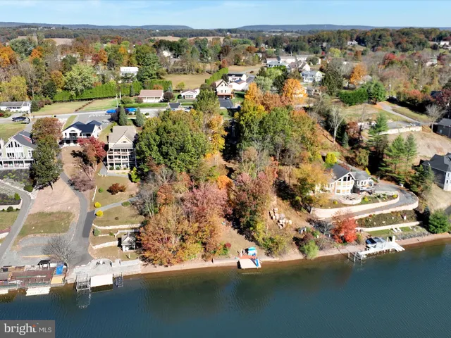 $679,900 | 1489 Bearcat Cove, Auburn, PA 17922