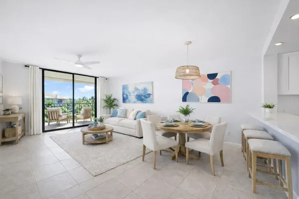 $399,000 | 243 Bay Colony Drive North, Juno Beach, FL 33408