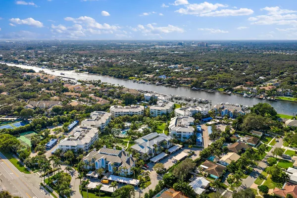 $399,000 | 243 Bay Colony Drive North, Juno Beach, FL 33408