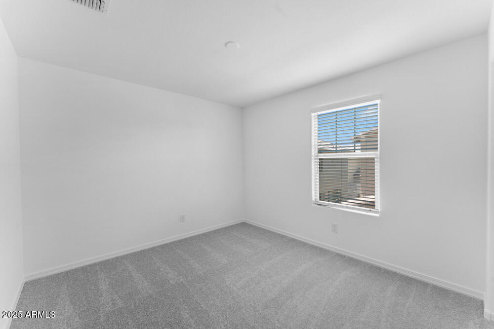9952 West Piccadilly Road Avondale, AZ 85392 - Photo 21 of 42 hj-az-phoenix-parkside-villas-cc4-lot-34
