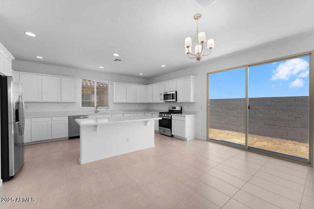 9952 West Piccadilly Road Avondale, AZ 85392 - Photo 4 of 42 hj-az-phoenix-parkside-villas-cc4-lot-34