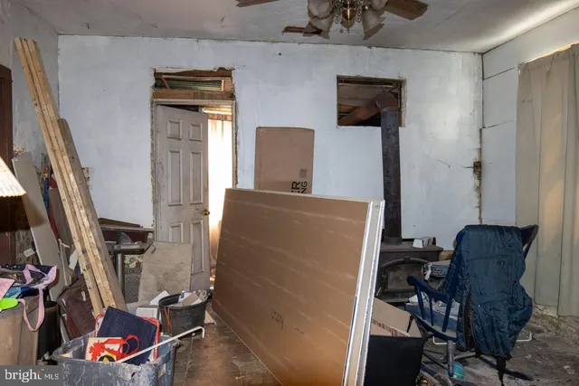 $64,900 | 2678 West Main Street, Hegins, PA 17938