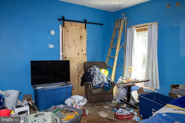 $64,900 | 2678 West Main Street, Hegins, PA 17938