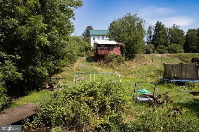 $64,900 | 2678 West Main Street, Hegins, PA 17938