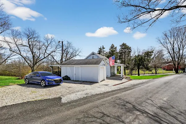 $210,000 | 5599 Jacobsen Road, Aurora, IN 47001