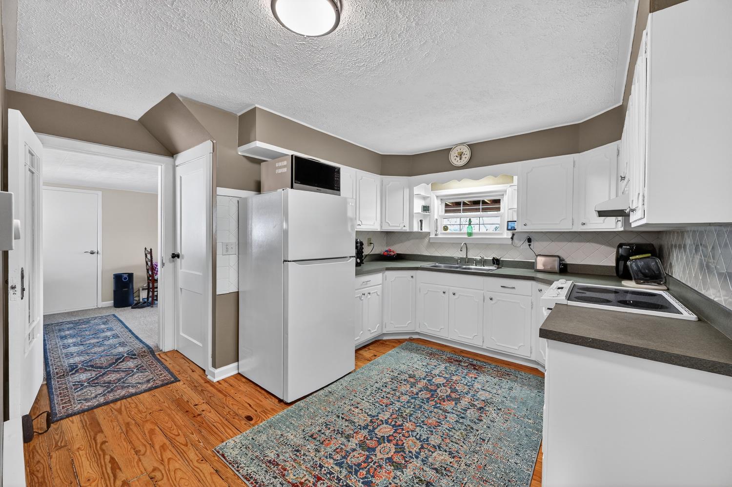 5599 Jacobsen Road Aurora, IN 47001 - Photo 6 of 28