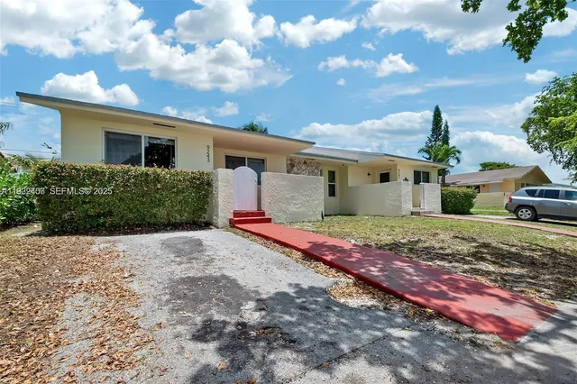 $2,550 | 9243 Southwest 204th Terrace, Cutler Bay, FL 33189