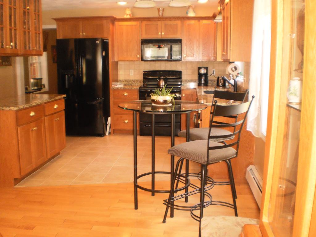 12 Haverhill Road Atkinson, NH 03811 - Photo 3 of 33