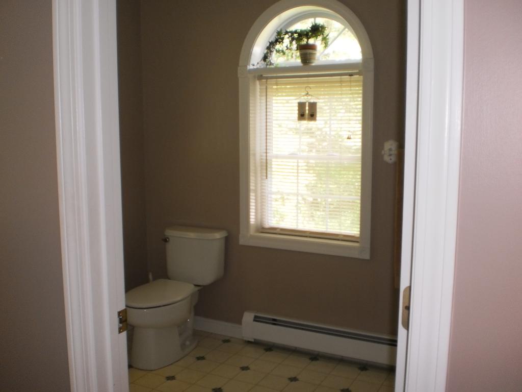 12 Haverhill Road Atkinson, NH 03811 - Photo 21 of 33