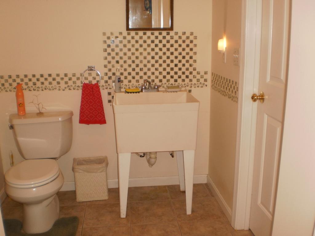 12 Haverhill Road Atkinson, NH 03811 - Photo 25 of 33