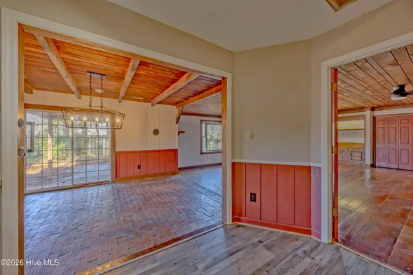 $325,000 | 110 Annie Faye Norris Lane, Teachey, NC 28464