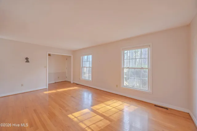 $375,000 | 110 Annie Faye Norris Lane, Teachey, NC 28464