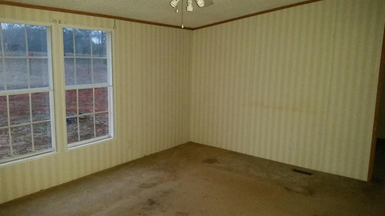 320 East C E Church Road Easley, SC 29642 - Photo 3 of 10