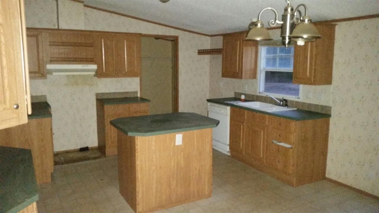 320 East C E Church Road Easley, SC 29642 - Photo 7 of 10