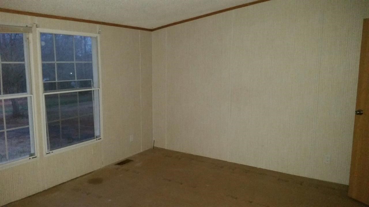 320 East C E Church Road Easley, SC 29642 - Photo 8 of 10