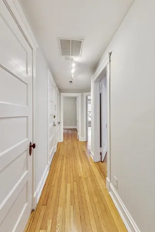 $2,200 | 4000 North Hermitage Avenue, Unit 1, Chicago, IL 60613