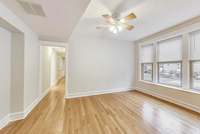 $2,200 | 4000 North Hermitage Avenue, Unit 1, Chicago, IL 60613