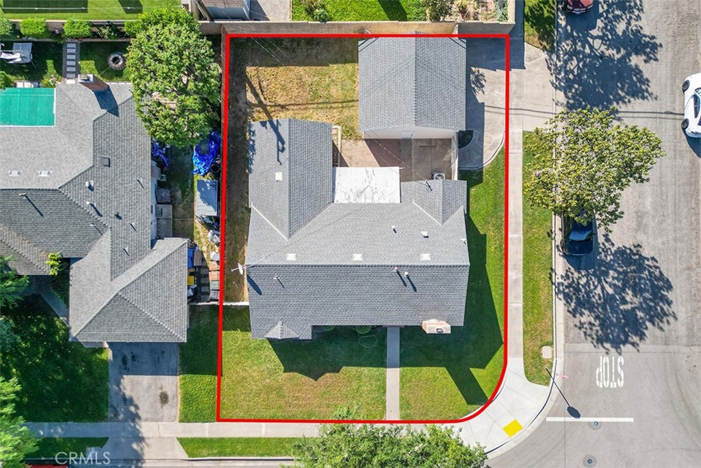 401 South Basque Avenue Fullerton, CA 92833 - Photo 32 of 33