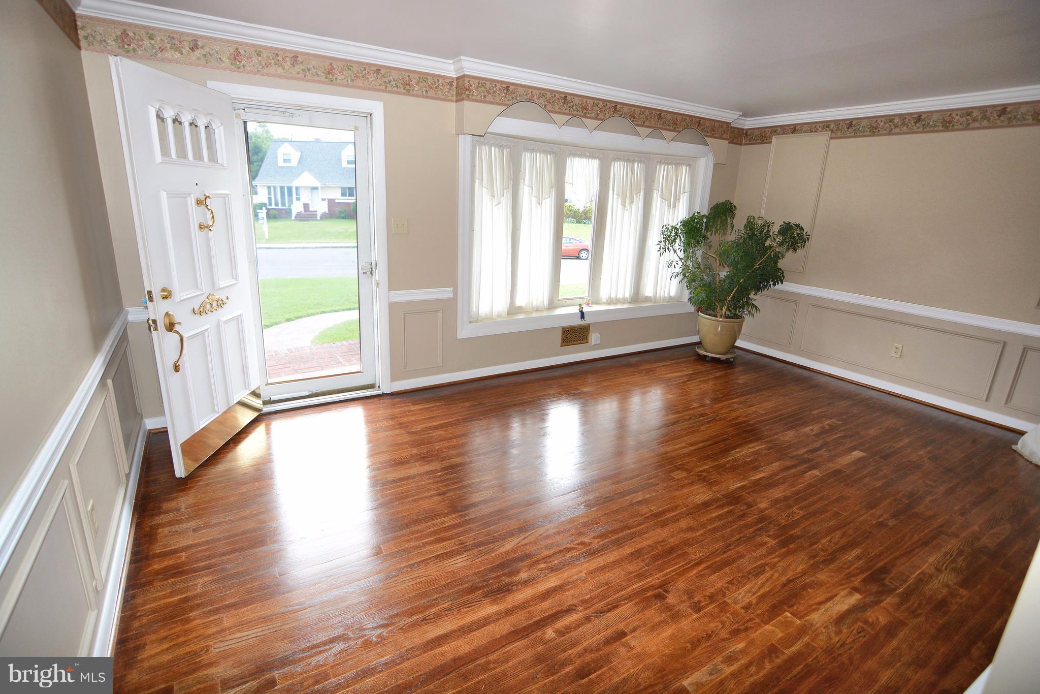 Living room.