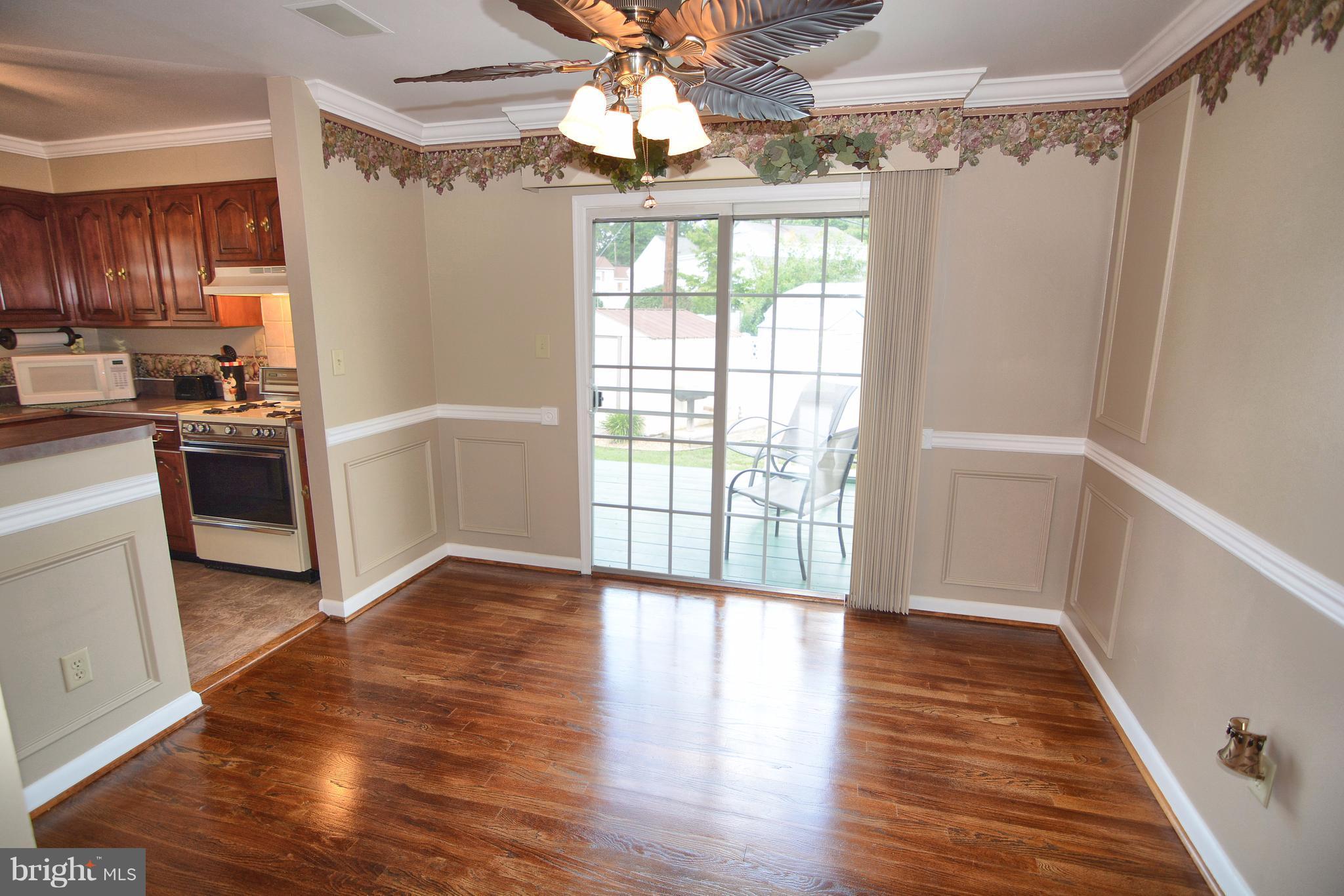 Separate dining room with slider to rear deck!