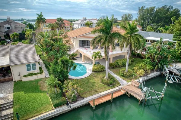 an aerial view of multiple house