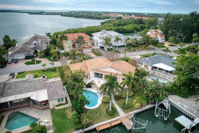 $9,000 | 131 13th Street East, Tierra Verde, FL 33715