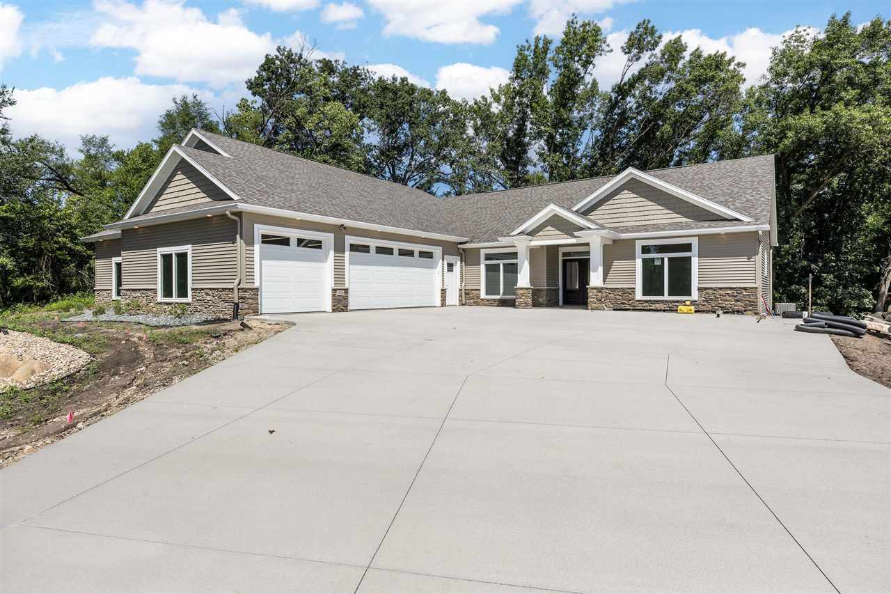 5528 Wild Rye Court Cedar Rapids, IA 52403 - Photo 1 of 62 Gallery Image 1