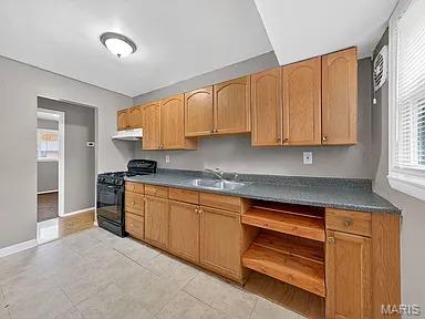 Undisclosed Address St. Louis, MO 63137 - Photo 7 of 28