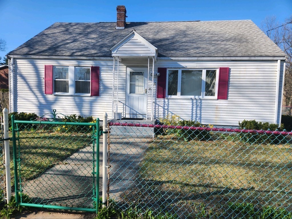 46 Amore Road Springfield, MA 01109 - Photo 2 of 3 Gallery Image 2