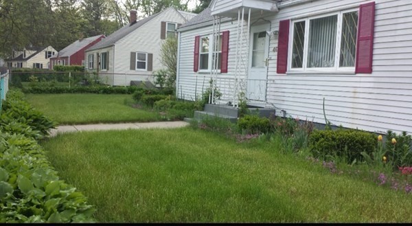46 Amore Road Springfield, MA 01109 - Photo 3 of 3 Gallery Image 3